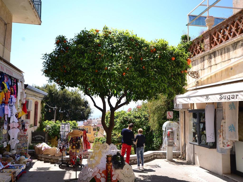 Cozy Holiday Home In Pozzillo With Terrace Acireale Exterior foto